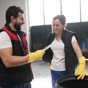 Filling bottles with natural liquid Castile soap in Türkiye.